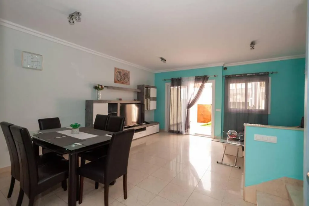 Prázdninový dům Vila Los Corales, Los Cristianos Townhouse Arona